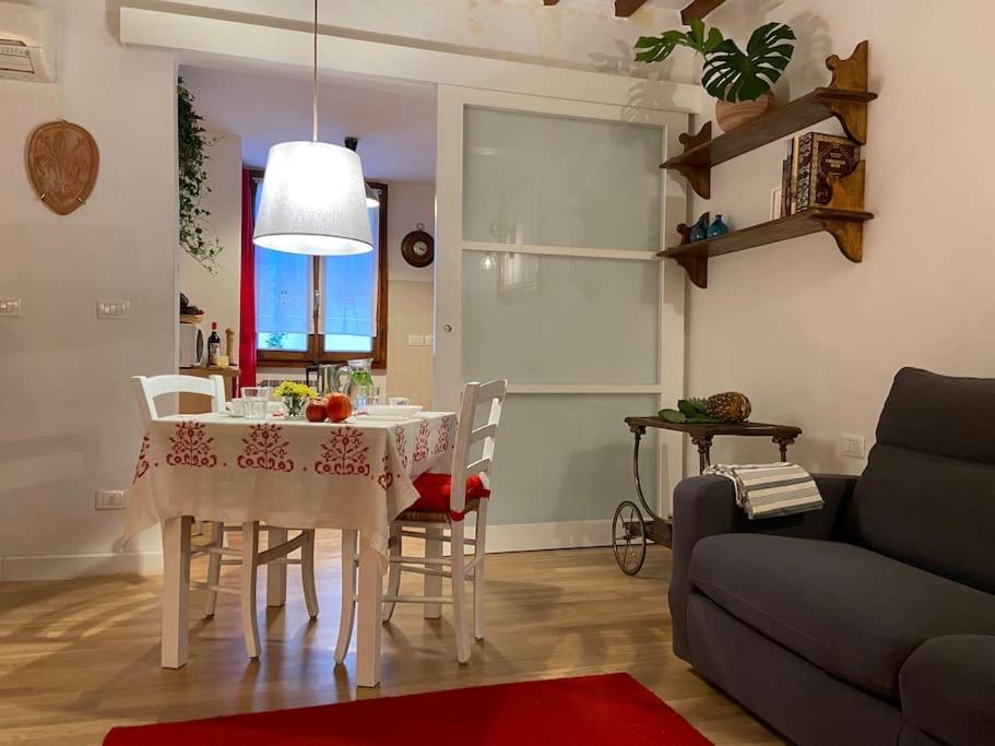 San Lorenzo Apartment In Red Firenze Bagian luar foto